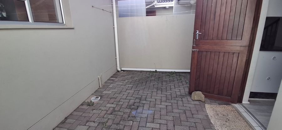 3 Bedroom Property for Sale in Gonubie Eastern Cape